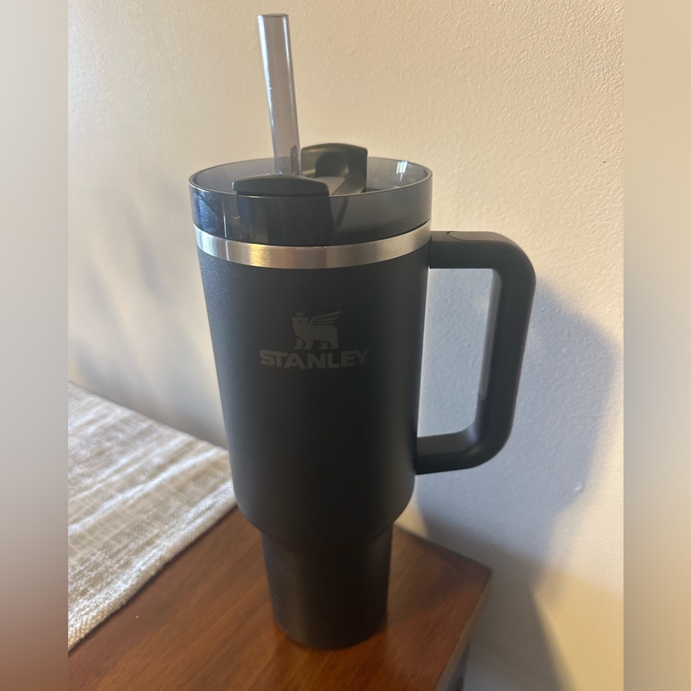 Stanley Black Travel Mug with Straw
